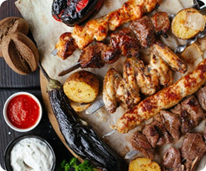 Grilled meat platter